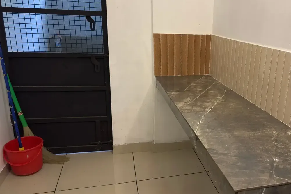 1BHK Double Sharing, photograph 5