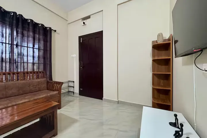 2BHK Fully Furnished, photograph 4