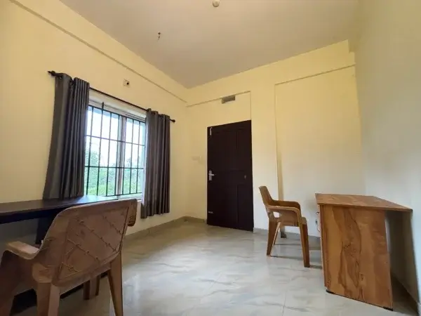 Mens Outside 2BHK Dormitory - Residential Training Booking - Image 4