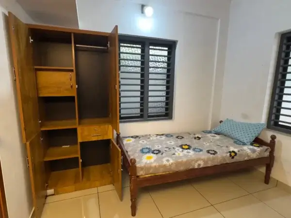 Outside 1 BHK Double Sharing - TTC Booking - Image 5