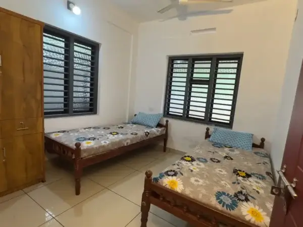 Outside 1 BHK Double Sharing - TTC Booking - Image 3